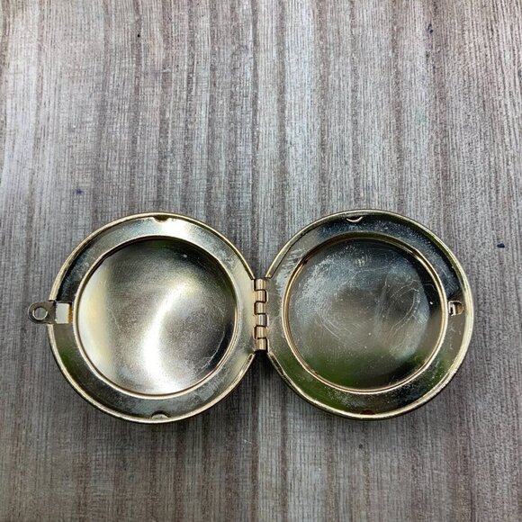 Victorian Style Vintage Mother Daughter Locket Enamel Gold Tone Pendant - Picture 2 of 7